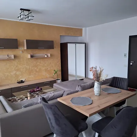 Apartament Celine Pitesti Exterior photo