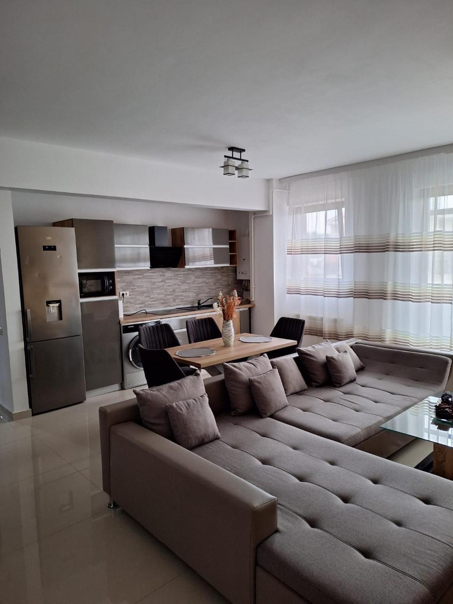 Apartment Celine Pitesti